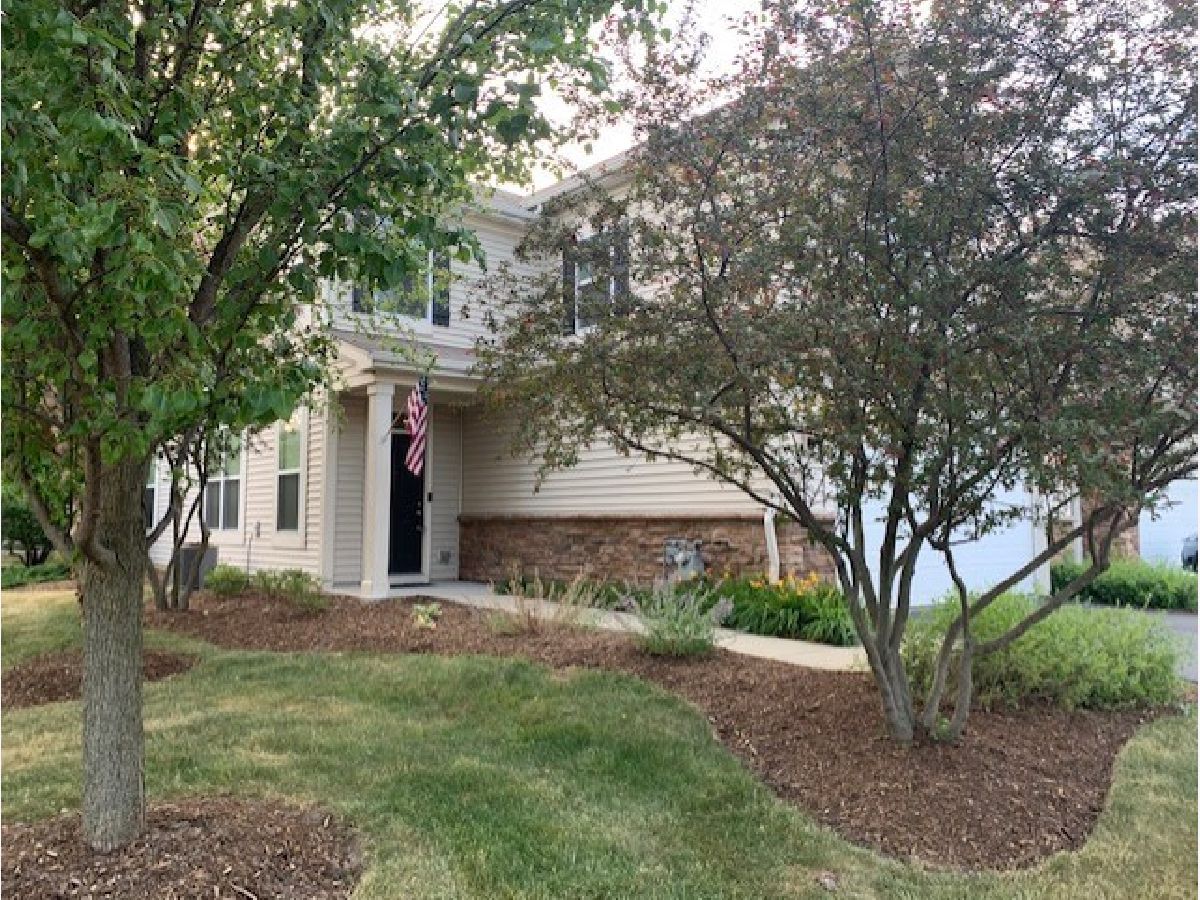 Townhomes & Homes Rented Whitmore Place St Charles Illinois, 34W610 Roosevelt