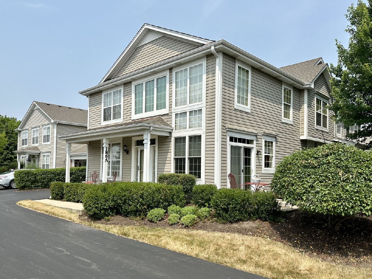 Windsor Pointe Sugar Grove IL, Townhomes & Condos & Homes For Sale