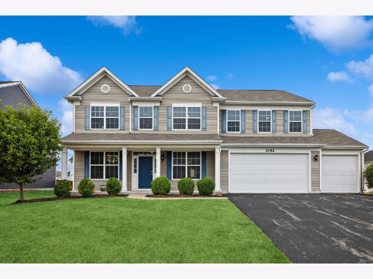 Homes Sold River Hills Bolingbrook Illinois, 2192 Misty Creek