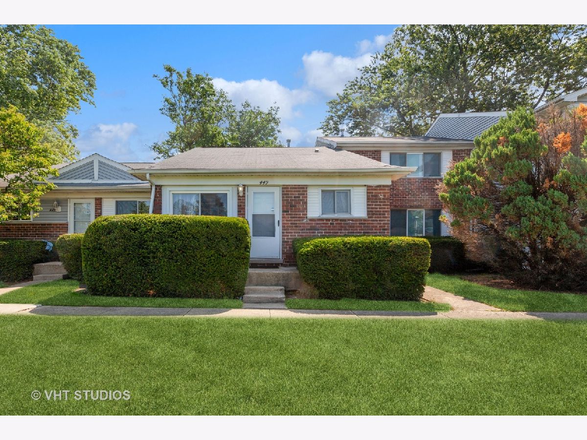 Townhomes Sold Beaconridge Bolingbrook Illinois, 449 Salem