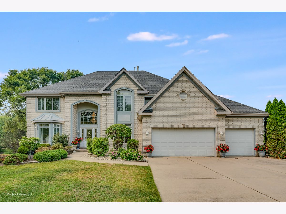Homes & Condos & Townhomes Sold Westgate Valley Estates Palos Heights Illinois, 412 Shadow Creek