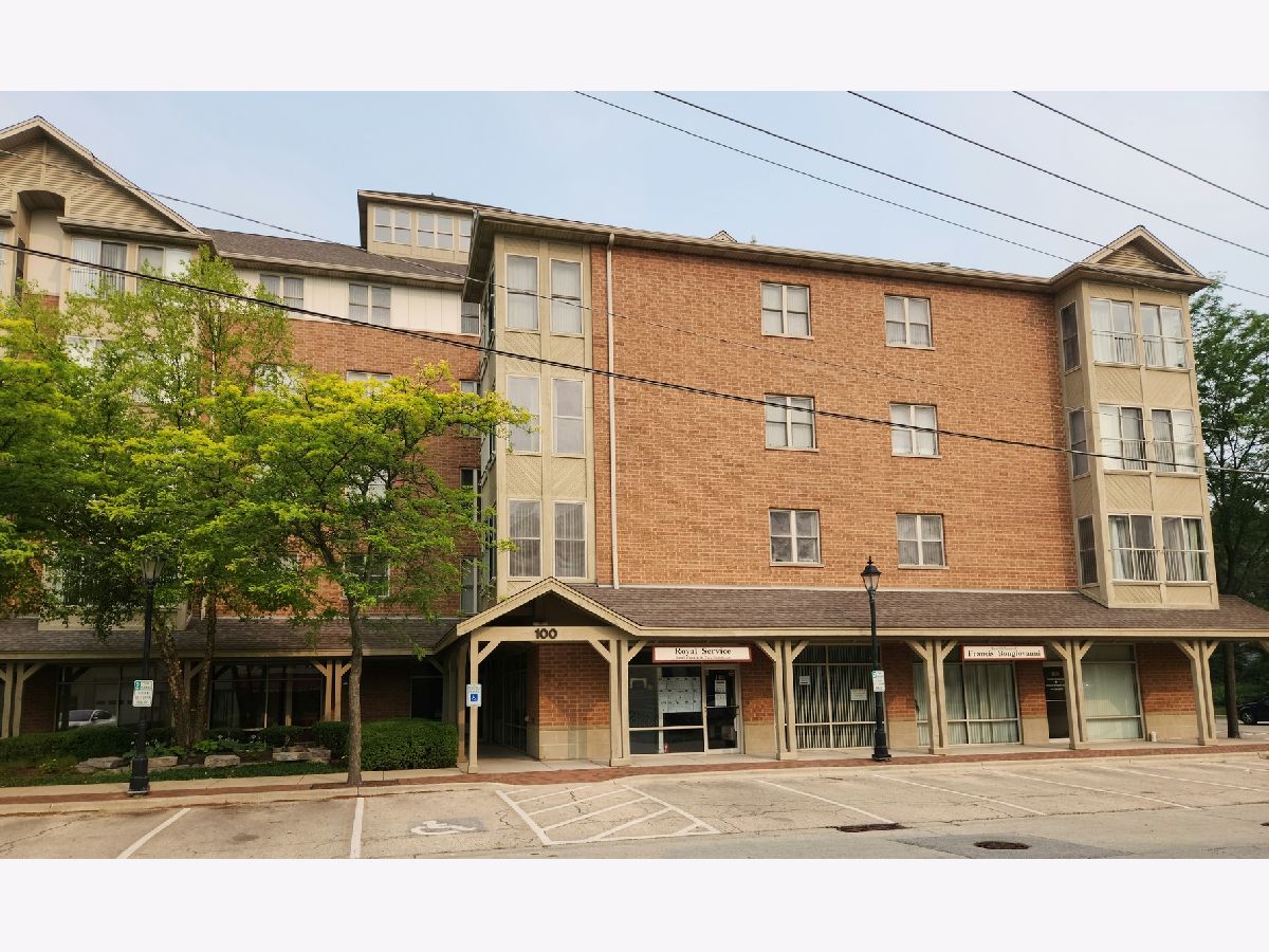 Condominiums Sold Gateway Commons Roselle Illinois, 100 Bokelman