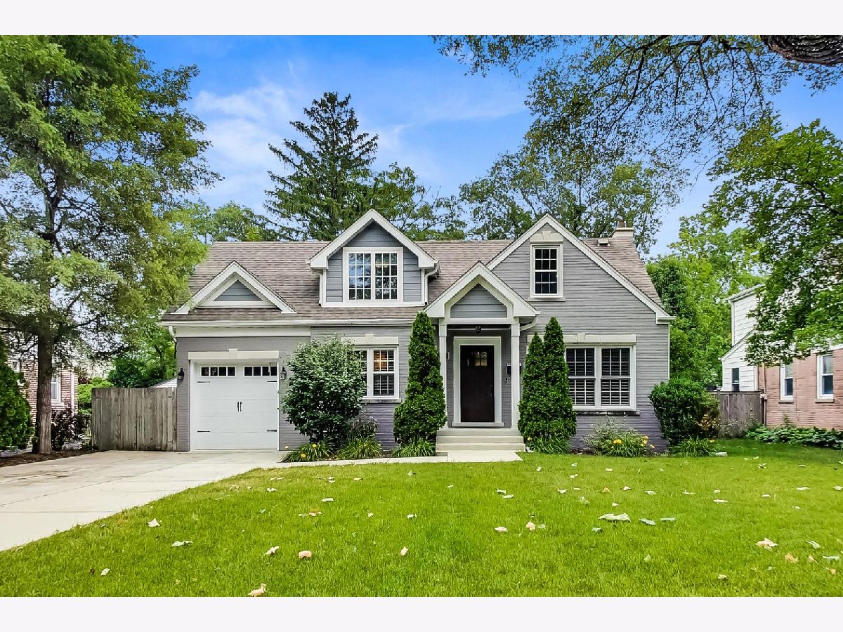 Homes & Condos & Townhomes Sold Blackhawk Heights Clarendon Hills Illinois, 107 Indian