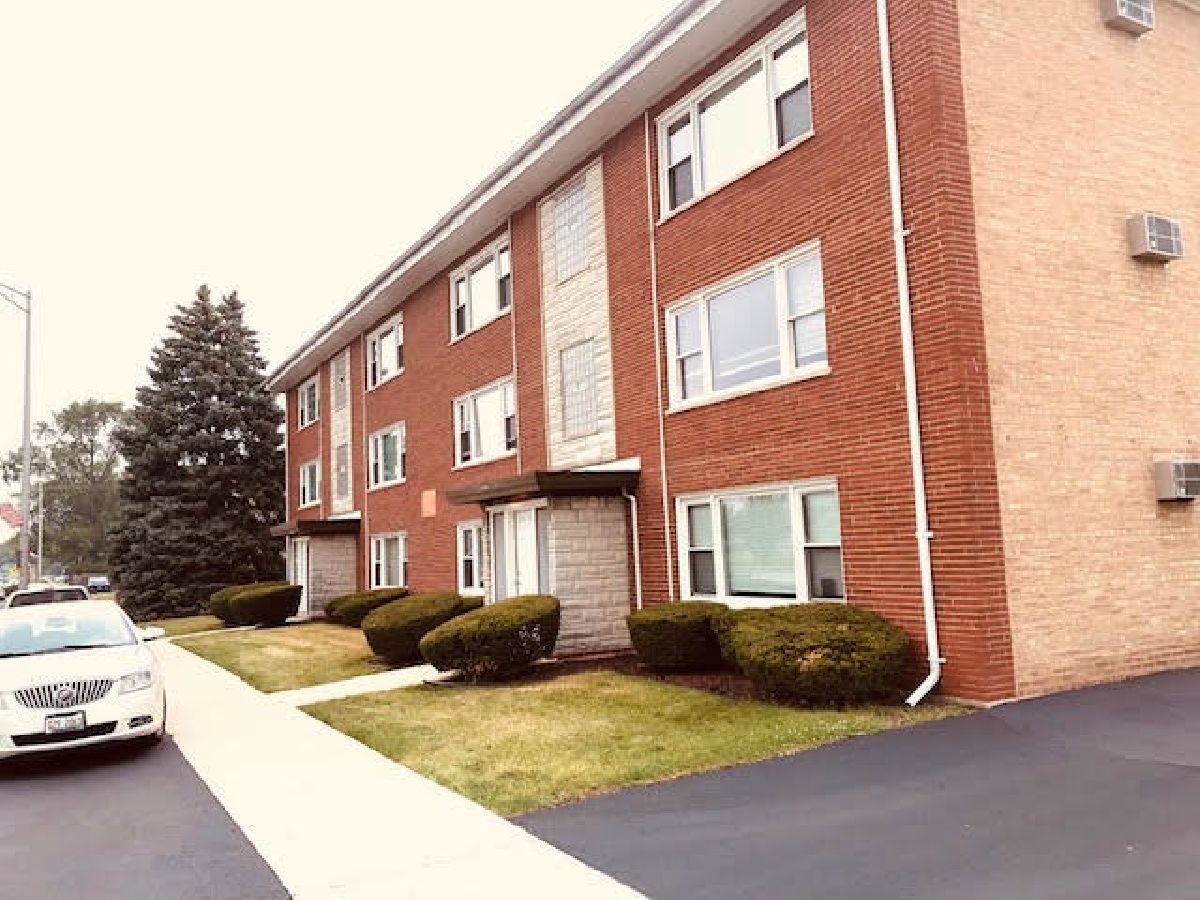  Rented Merrionette Park Illinois, 11807 Kedzie