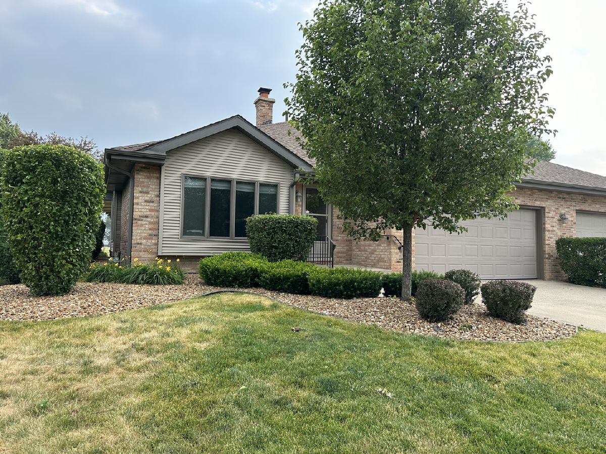 Townhomes Sold Grand Prairie New Lenox Illinois, 1592 Grand Prairie