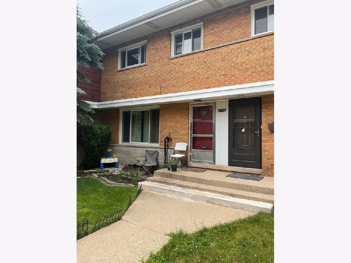 Townhomes Sold Birchwood Townhomes Chicago Illinois, 2535 Jerome