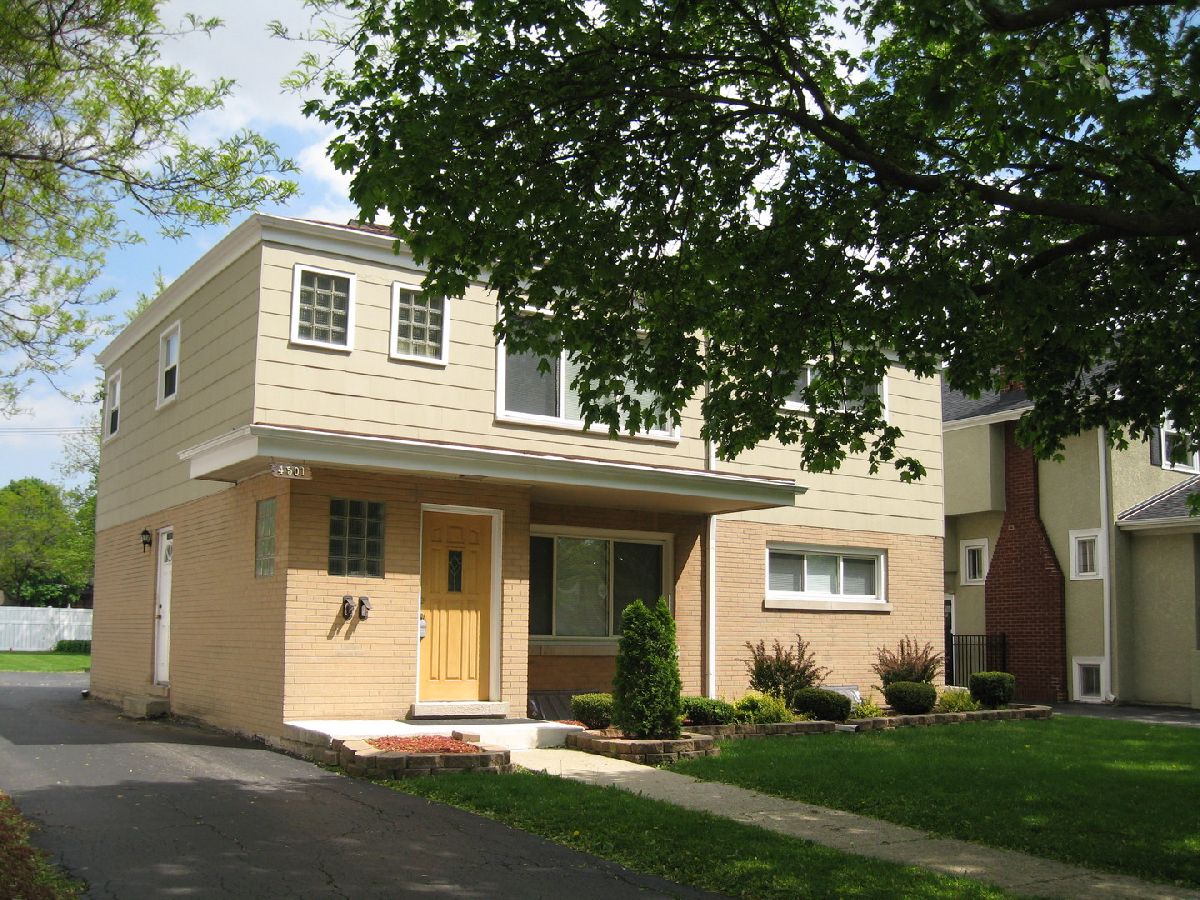Homes & Townhomes Rented Old Town Western Springs Illinois, 4501 Grand