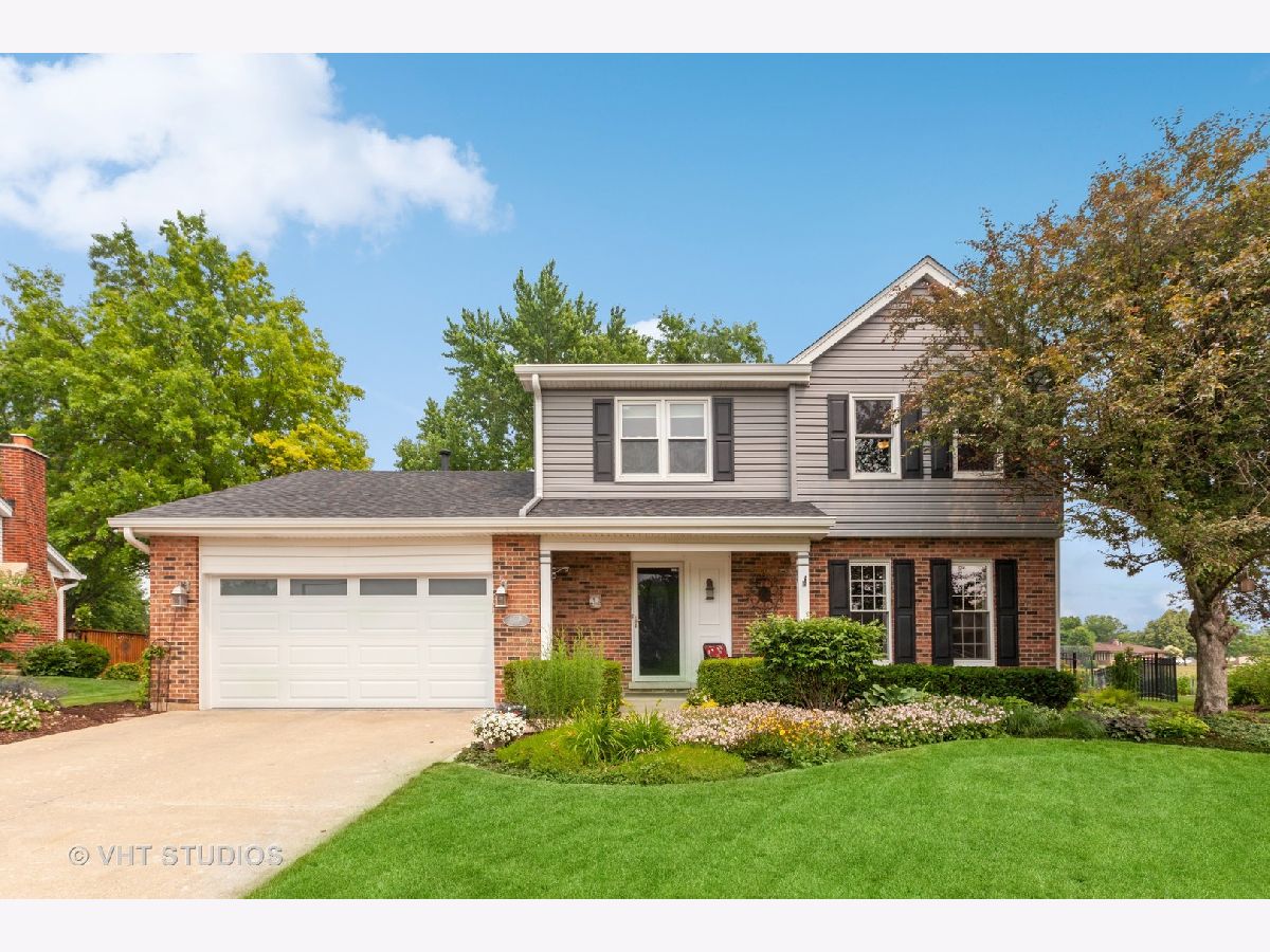 Homes Sold Farmingdale Village Downers Grove Illinois, 10S341 Suffield