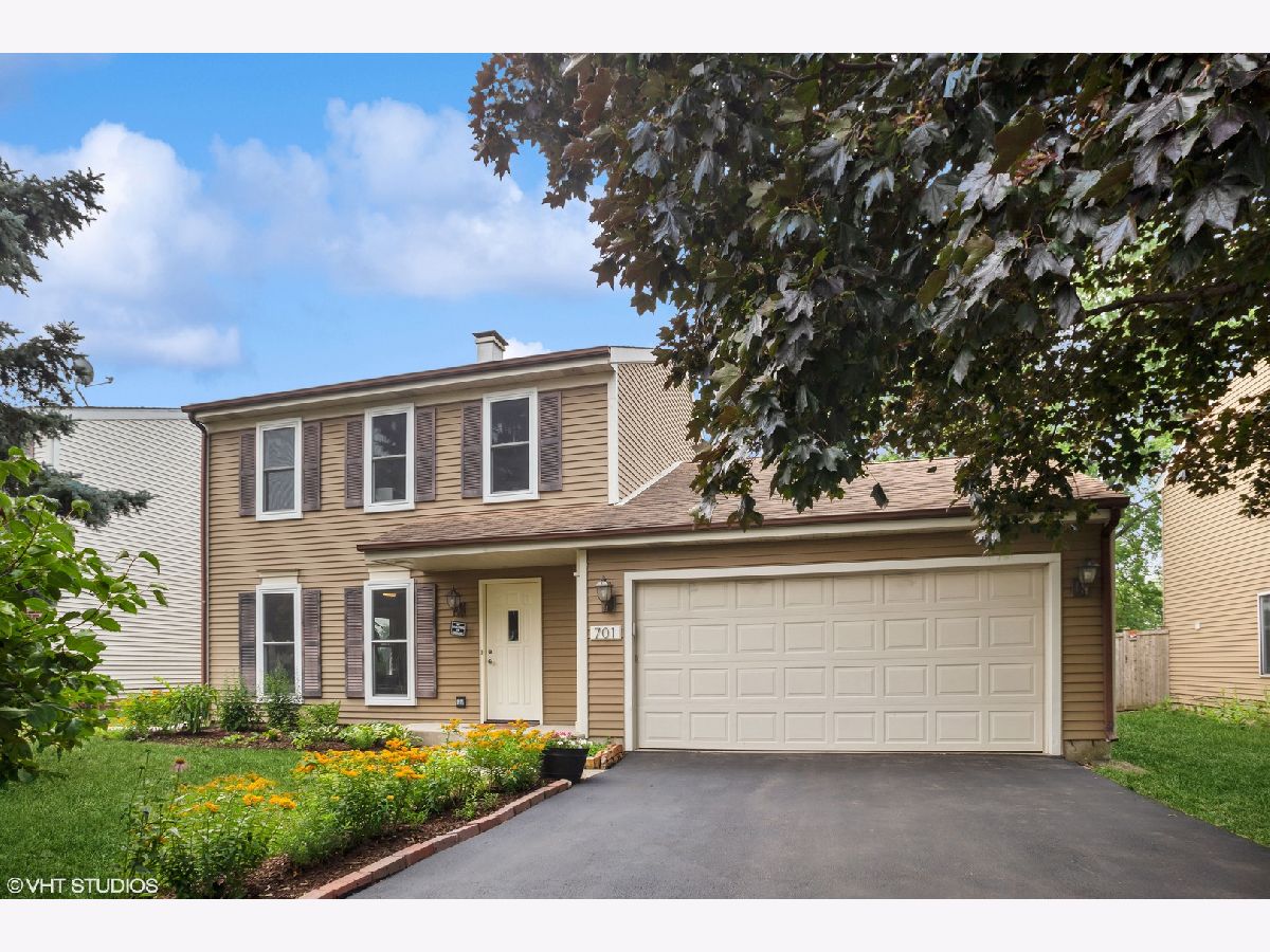 Homes Sold Pinebrook Lombard Illinois, 701 Pinebrook