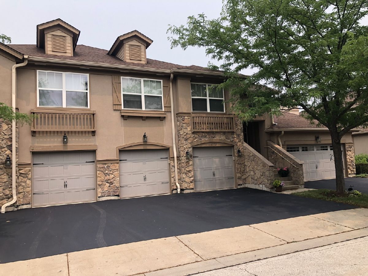 Townhomes Rented Bayhill Vernon Hills Illinois, 1952 Crenshaw