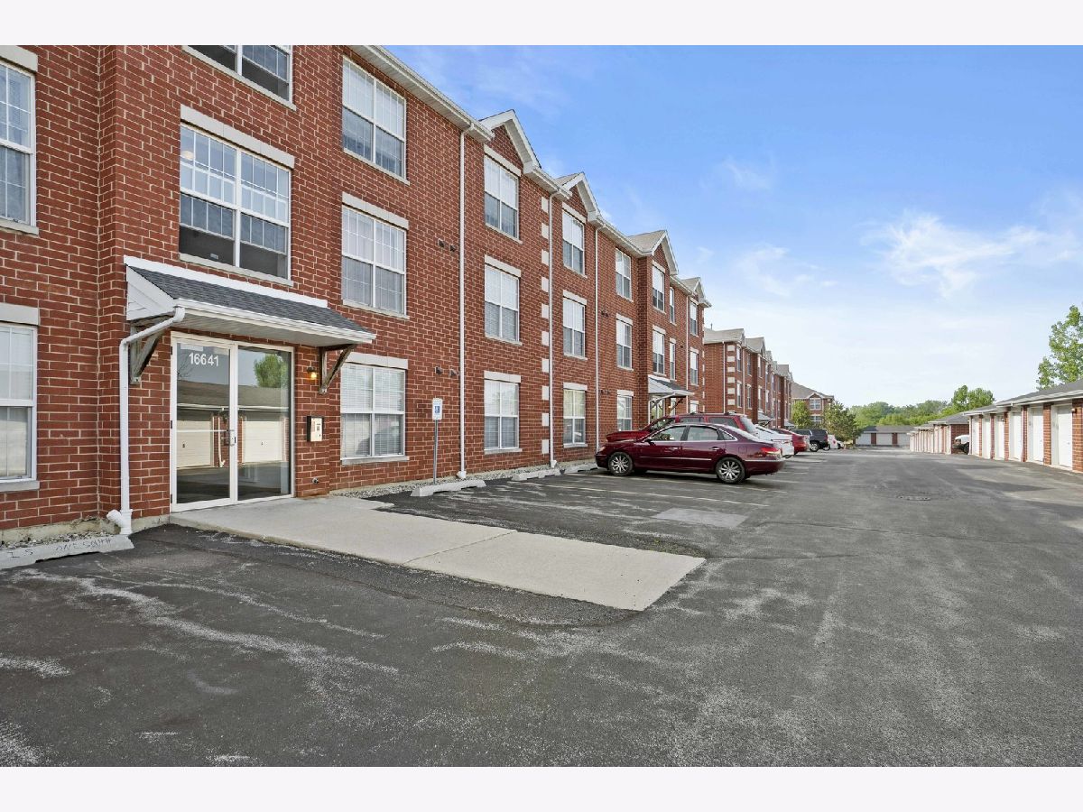 Sold Orland Hills Illinois, 16641 Liberty