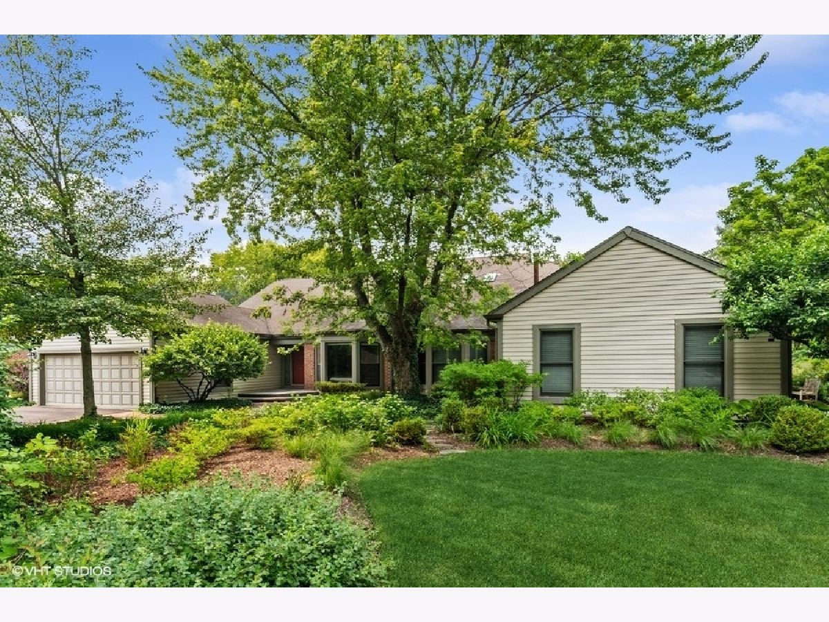 Townhomes Sold Armour Woods Lake Bluff Illinois, 30 Warrington