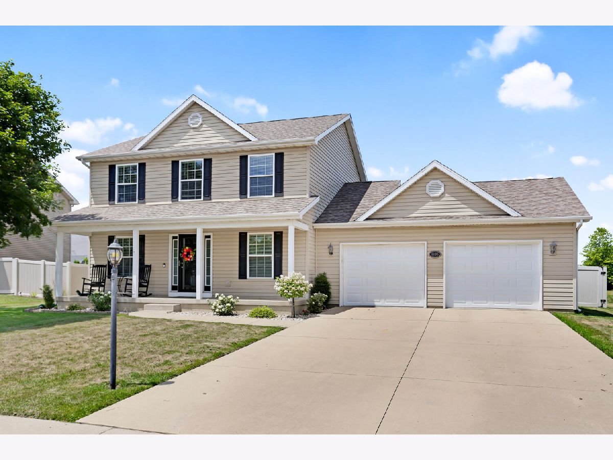 Homes Sold Appletree Monticello Illinois, 4006 Appletree