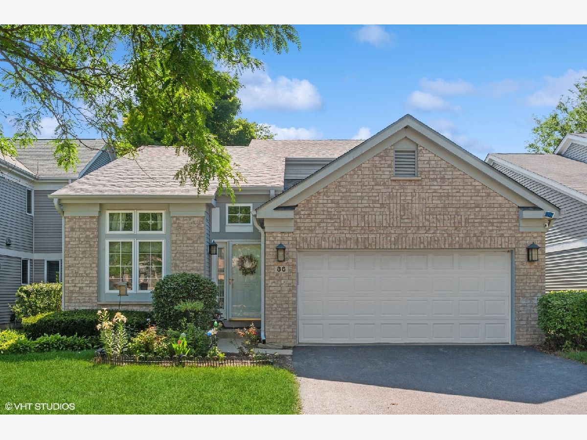 Condominiums & Homes Sold Manchester Green Buffalo Grove Illinois, 86 Manchester