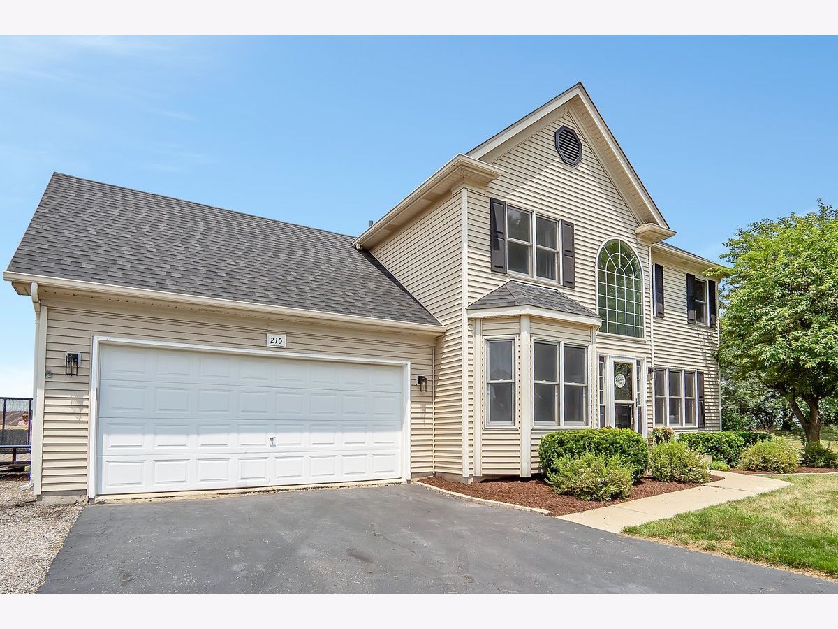 Homes Sold Blackberry Creek North Yorkville Illinois, 215 Newbury