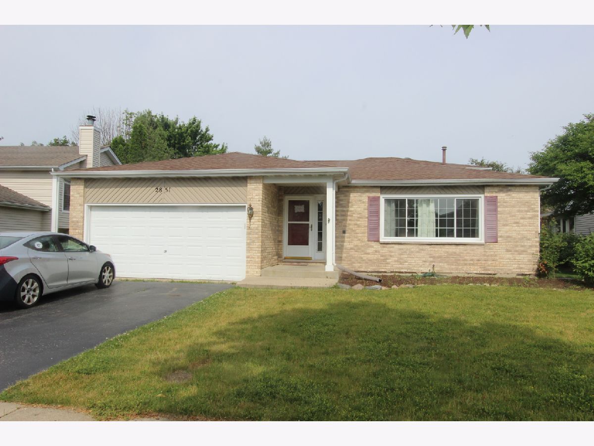 Homes Sold Concord At Meadowbrook Lake In The Hills Illinois, 2851 Brisbane