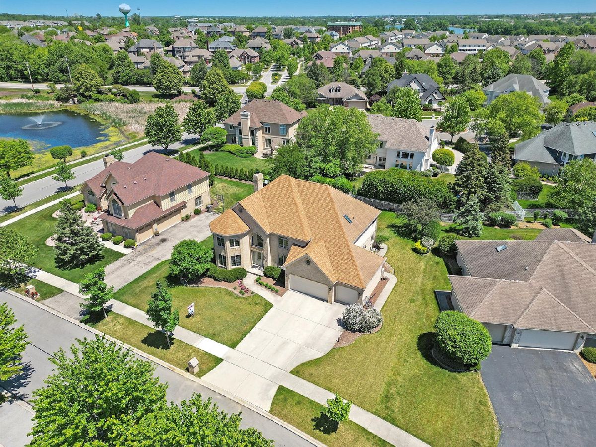 Homes Sold Somerglen Orland Park Illinois, 15609 Lakeside