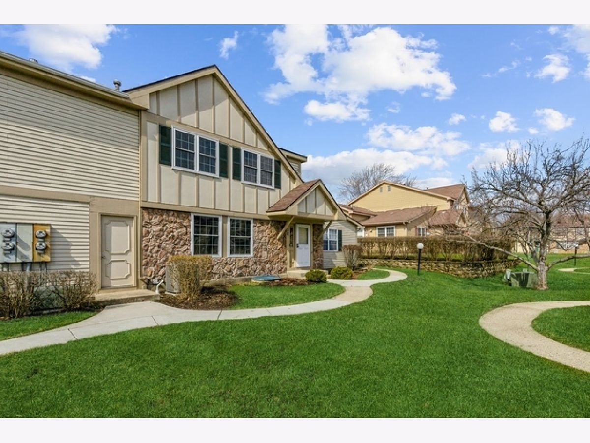 Townhomes & Condos Rented Westwood Vernon Hills Illinois, 38 Fernwood