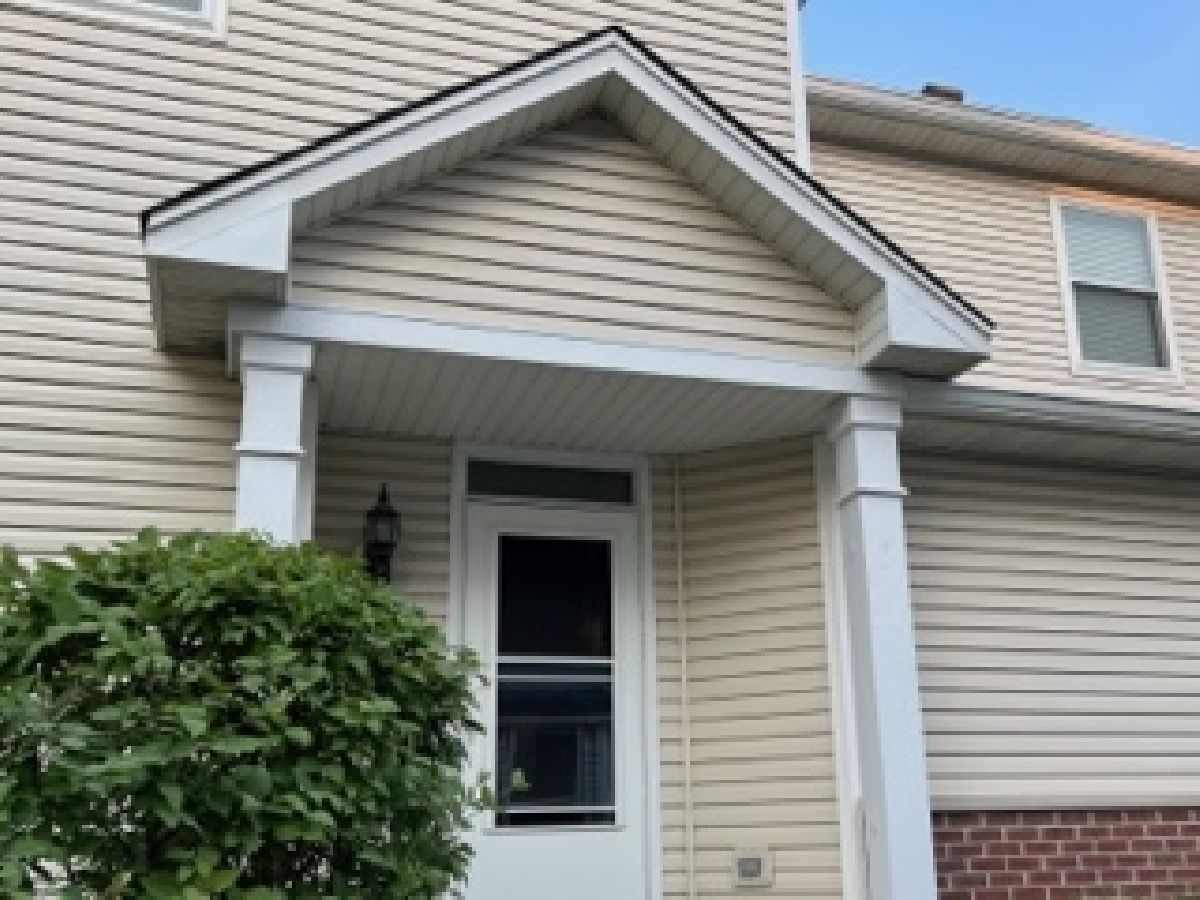 Townhomes Sold Fairway View North Aurora Illinois, 329 Ridge