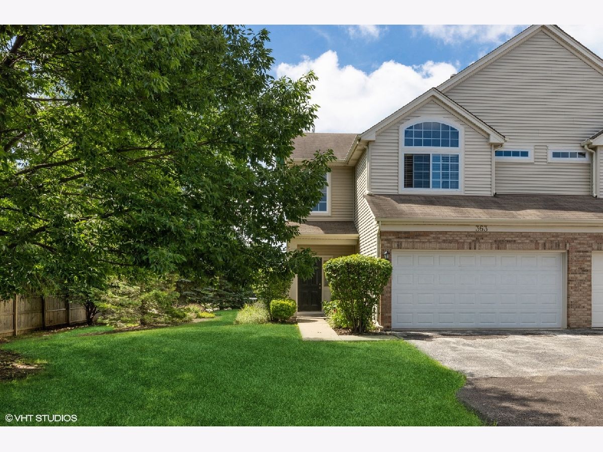 Townhomes & Condos Sold Union Square Hainesville Illinois, 363 Tower