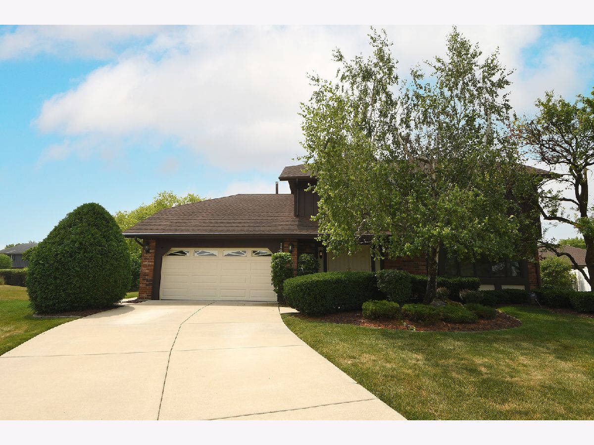 Homes & Townhomes Sold Wedgewood Orland Park Illinois, 14035 Newgate