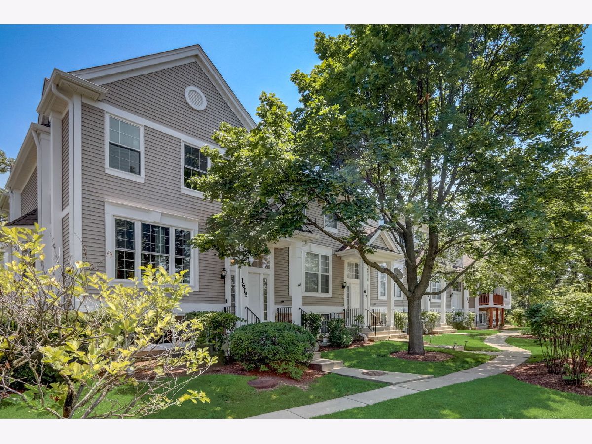 Townhomes Sold Aspen Place Arlington Heights Illinois, 1612 Fox Run