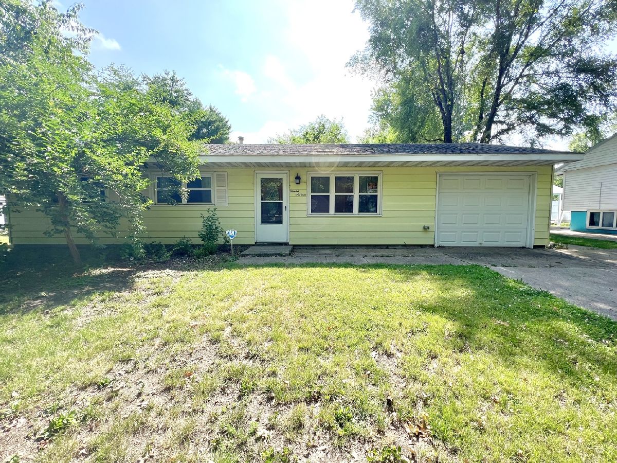 Homes Sold Weller's Holiday Park Champaign Illinois, 1116 Centennial