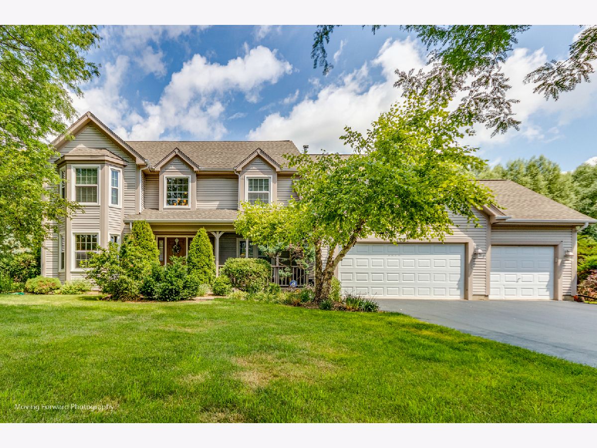 Homes Sold Hunters Ridge Crystal Lake Illinois, 1282 Hunters