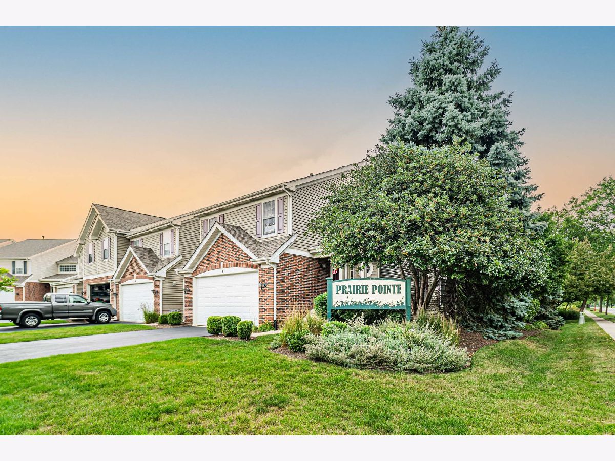 Townhomes & Homes Rented Prairie Pointe Streamwood Illinois, 4 Blue Stem