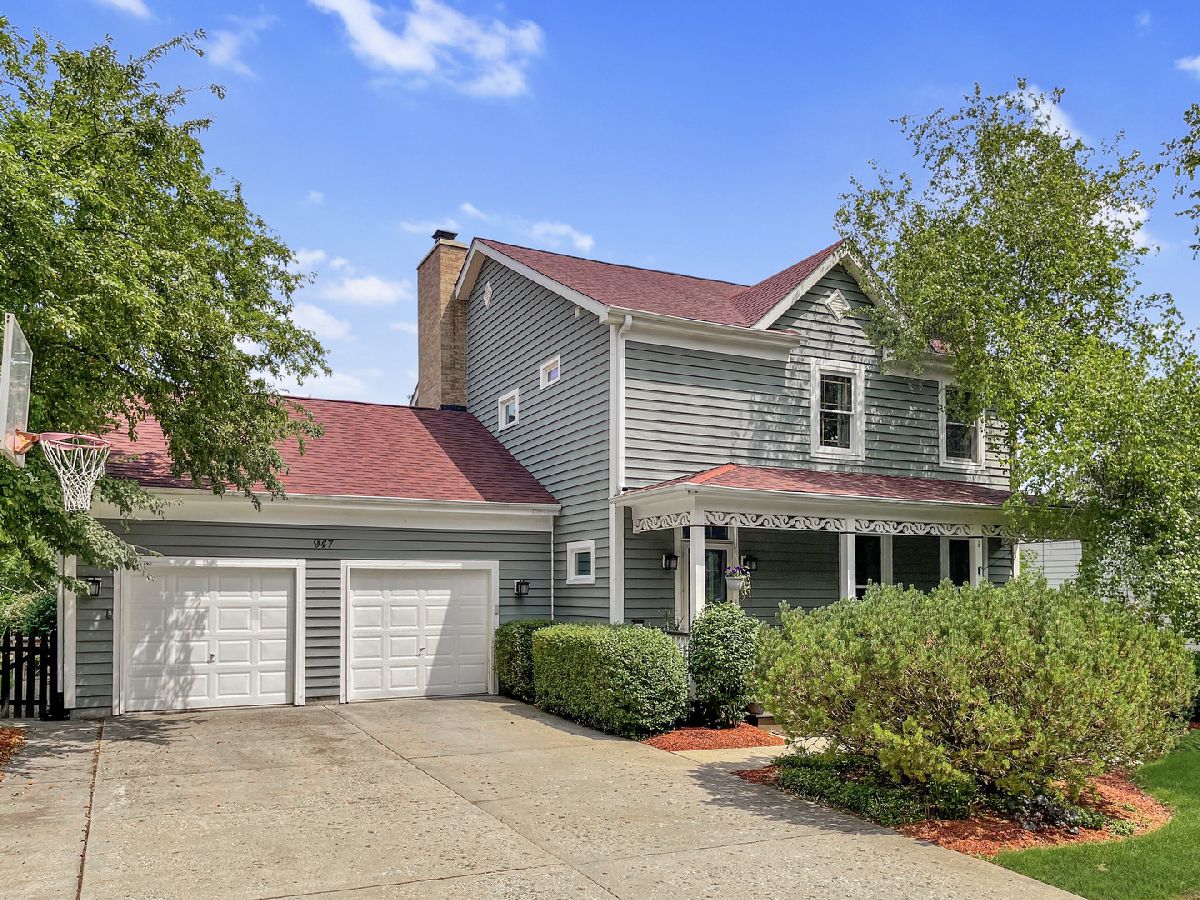 Homes & Condos & Townhomes Sold Highland Glen Elgin Illinois, 947 Glenmore