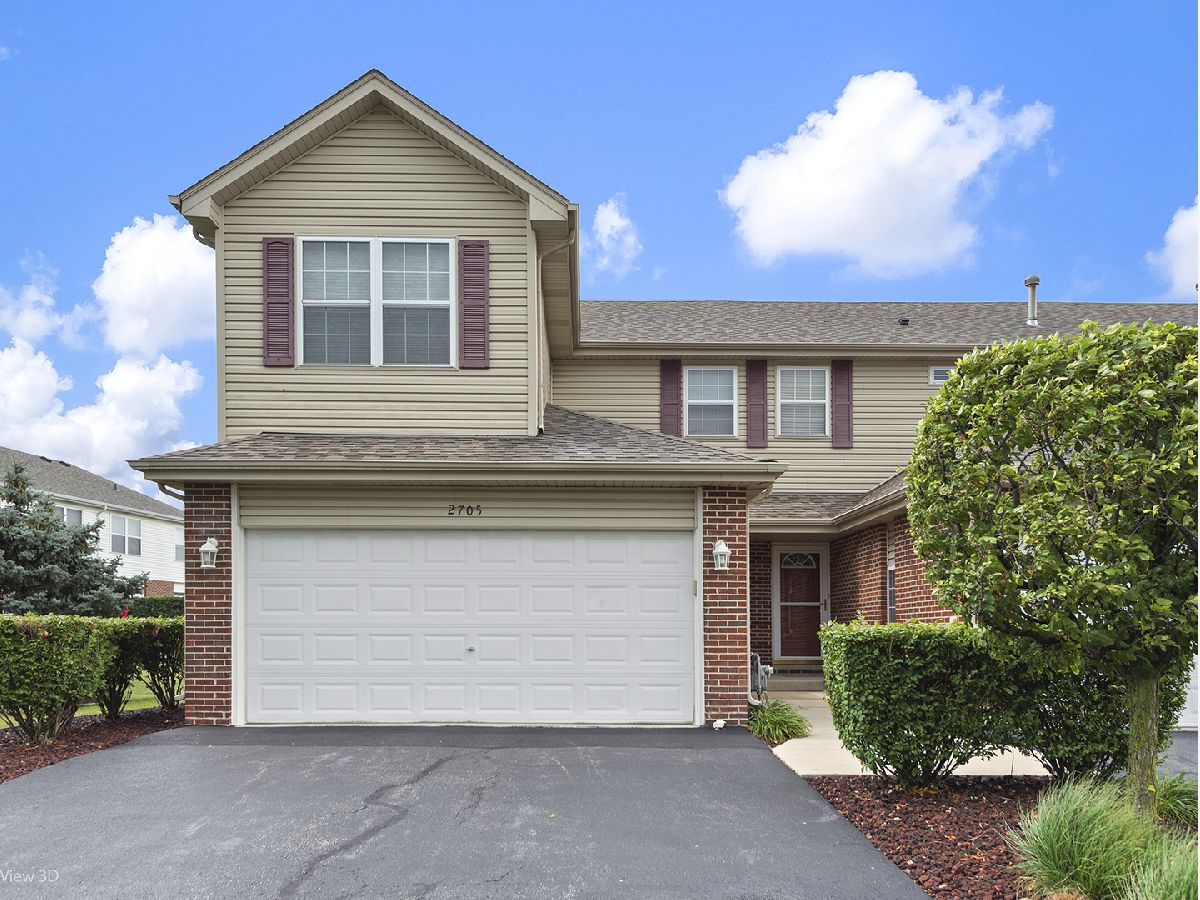 Townhomes & Condos & Homes Sold Nantucket Lakes New Lenox Illinois, 2705 Foxwood