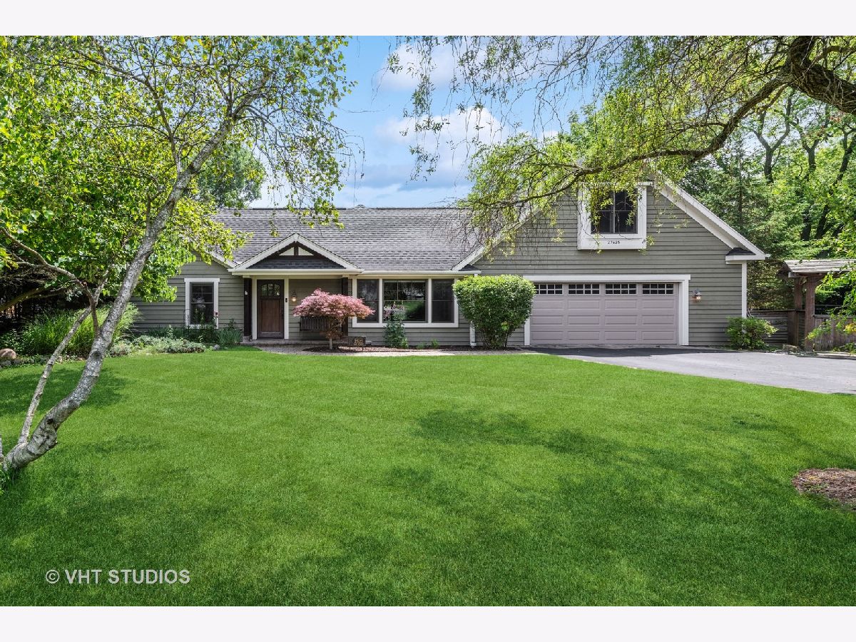 Homes Sold Mylith Park Island Lake Illinois, 27625 Oak