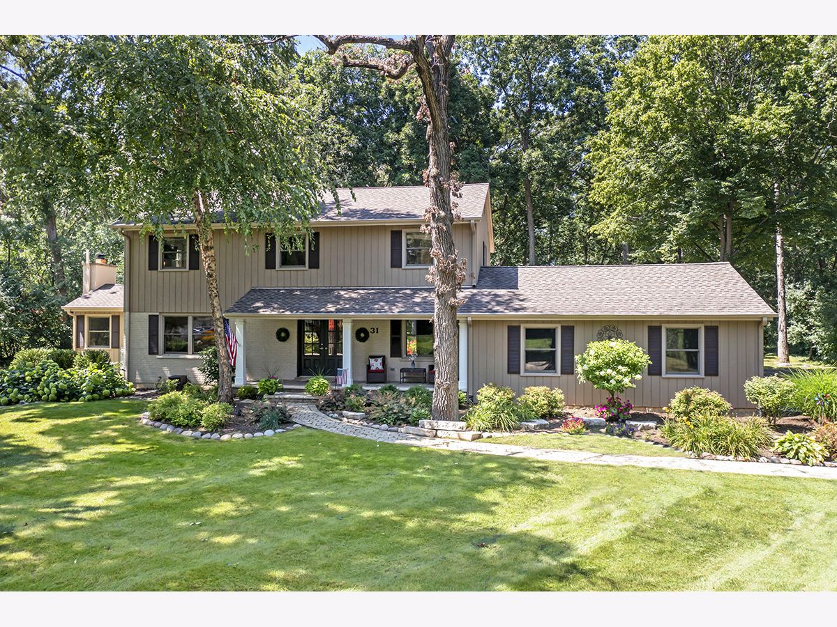 Homes Sold Acorn Acres Hawthorn Woods Illinois, 31 Acorn