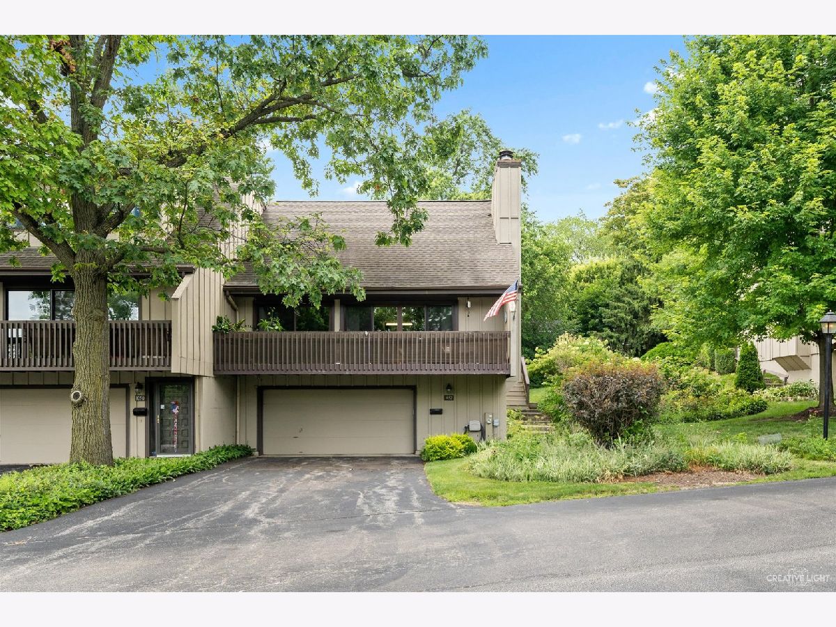 Townhomes Sold Tyler Bluff Elgin Illinois, 1052 Florimond