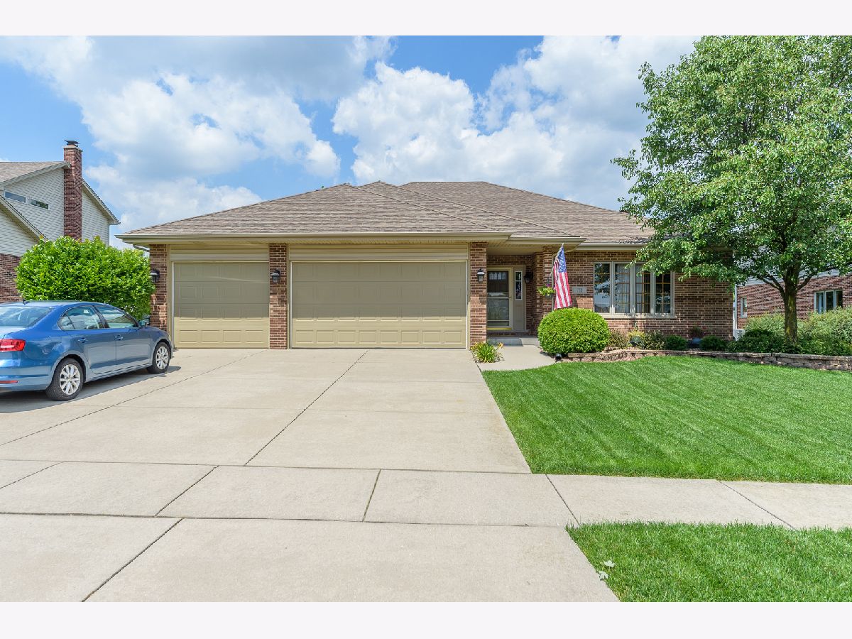 Homes Sold Hibernia Estates New Lenox Illinois, 759 Anderson