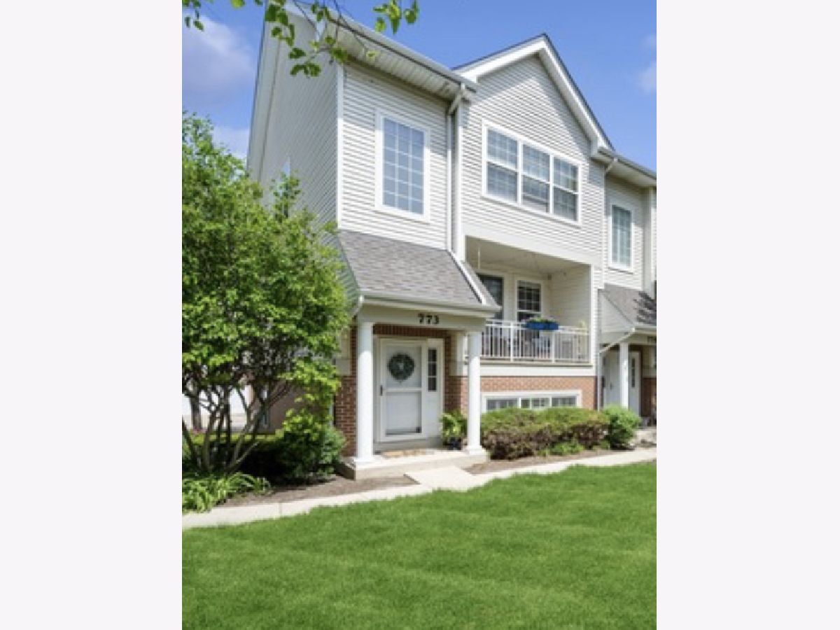 Townhomes Rented Pheasant Run Trails St Charles Illinois, 773 Pheasant