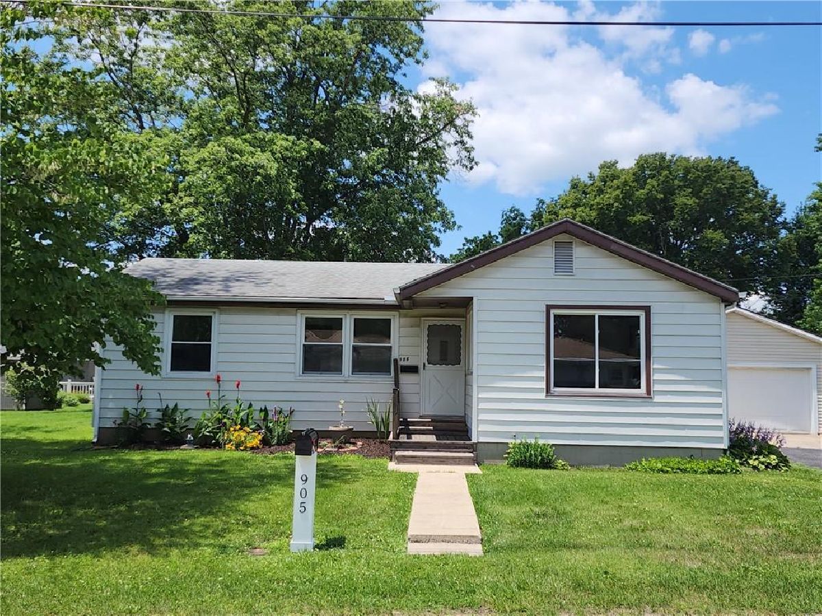  Sold Sullivan , 905 Madison