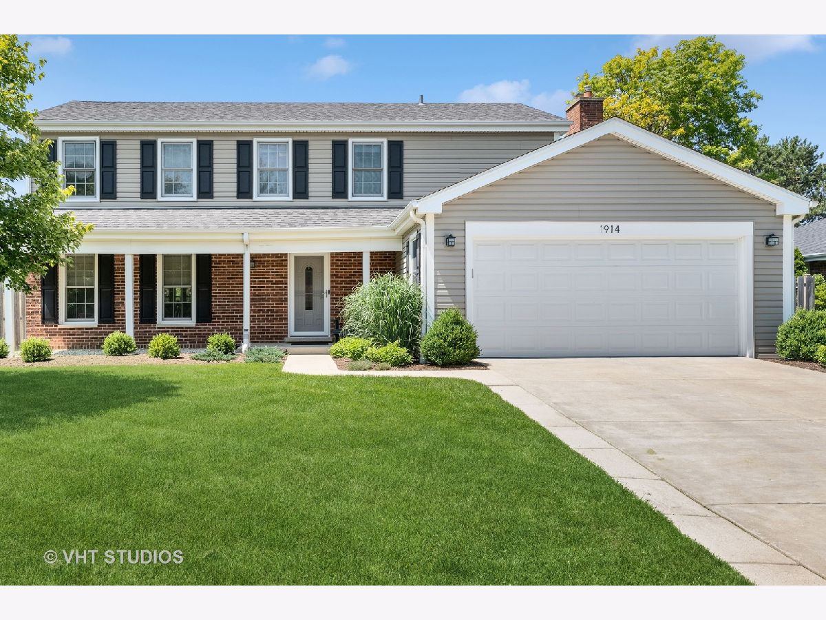 Homes Sold Tullamore Mundelein Illinois, 1914 Manor