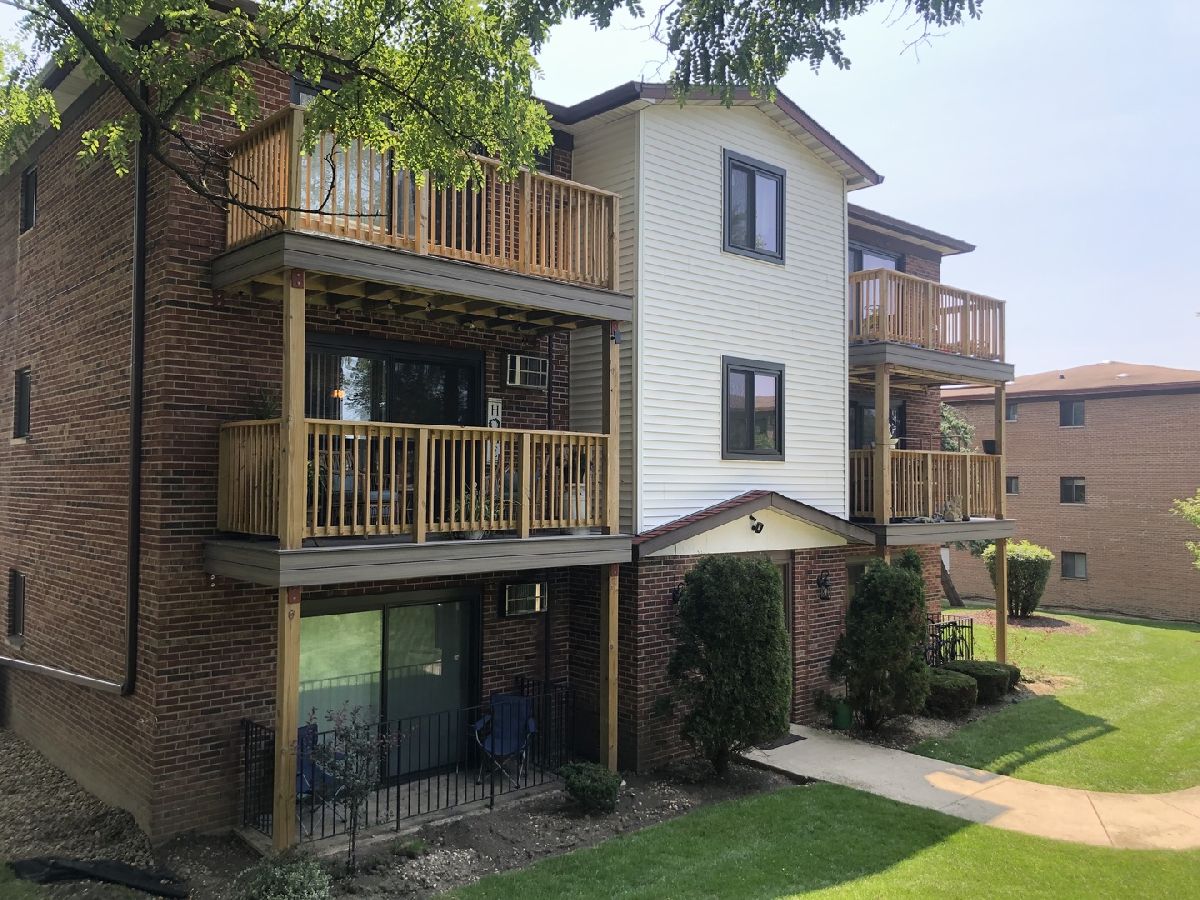 Subdivision Rented Willow View Westmont Illinois, 620 65th