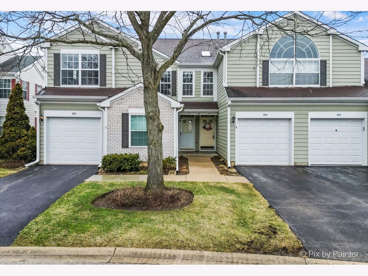 Townhomes & Condos & Homes Rented Manors Of Oak Knoll Streamwood Illinois, 20 Coolidge