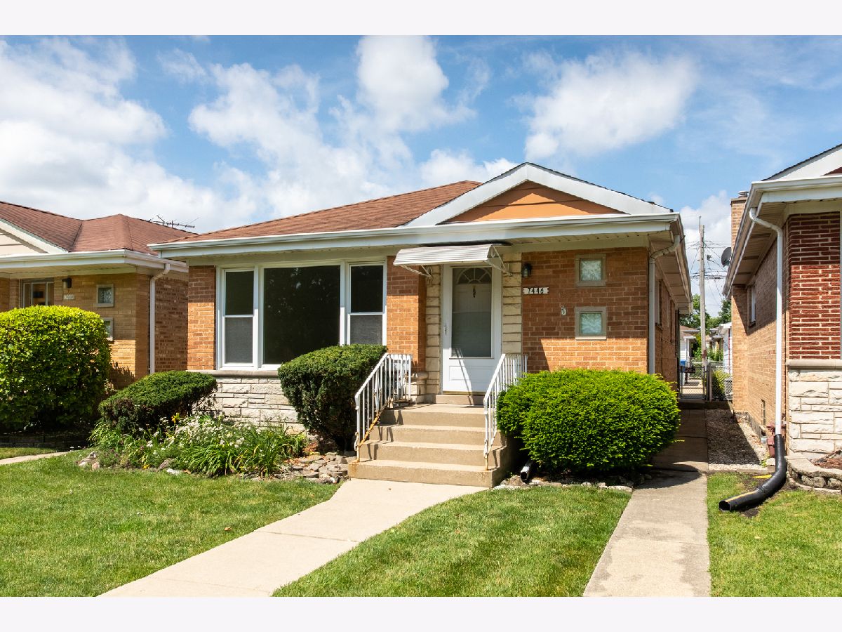 Homes & Condominiums Sold Edison Park Place Chicago Illinois, 7446 Oconto