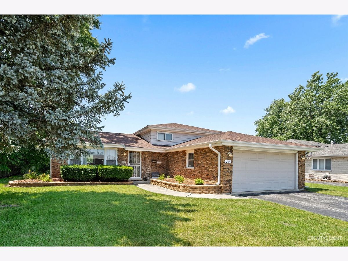 Homes & Condos & Townhomes Sold Brookwood Point Glenwood Illinois, 244 Walnut