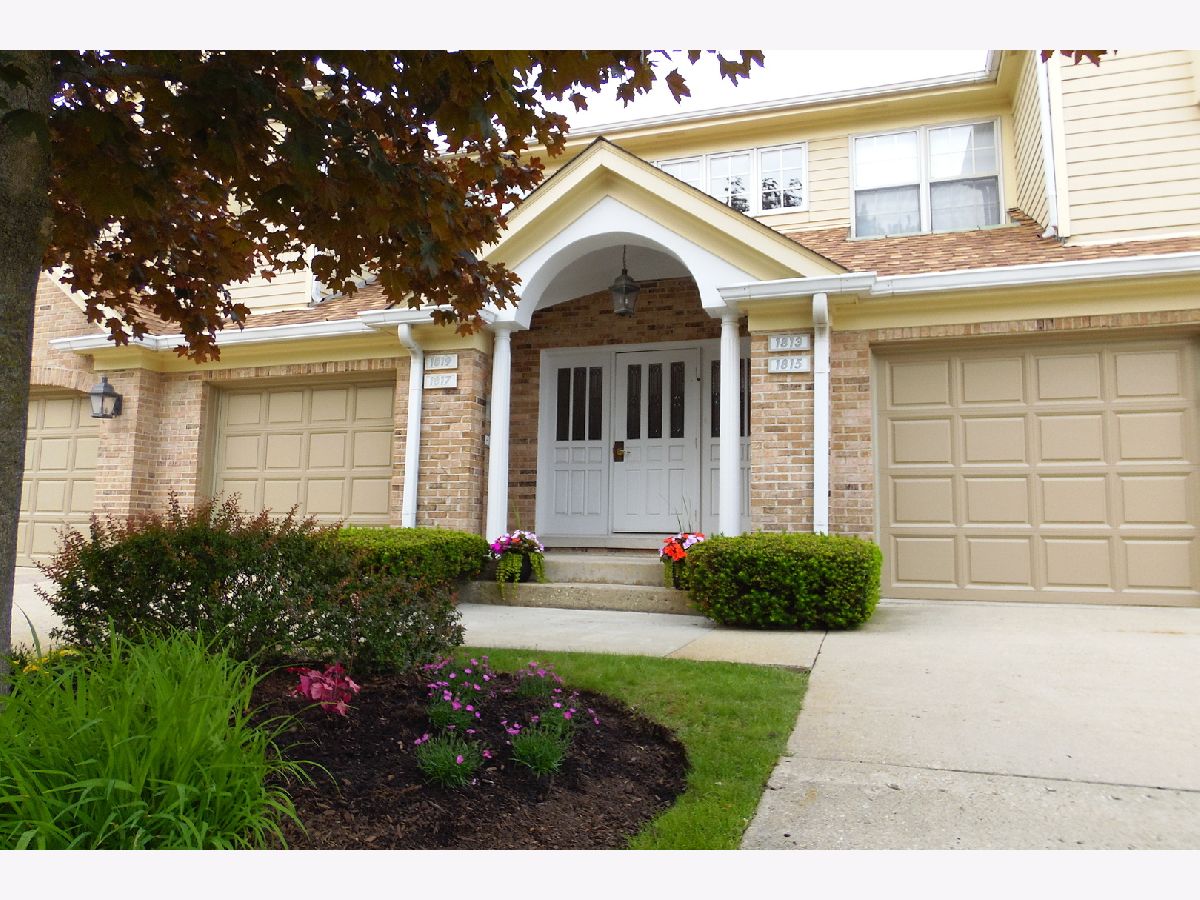 Subdivision Rented Ashbury Country Homes Palatine Illinois, 1817 Ashbury