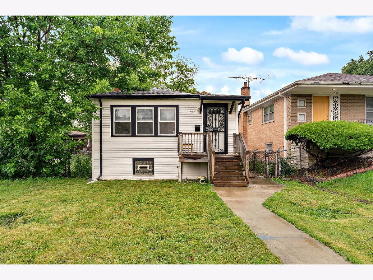 Homes & Townhomes Sold West Chesterfield Chicago Illinois, 9107 Wabash