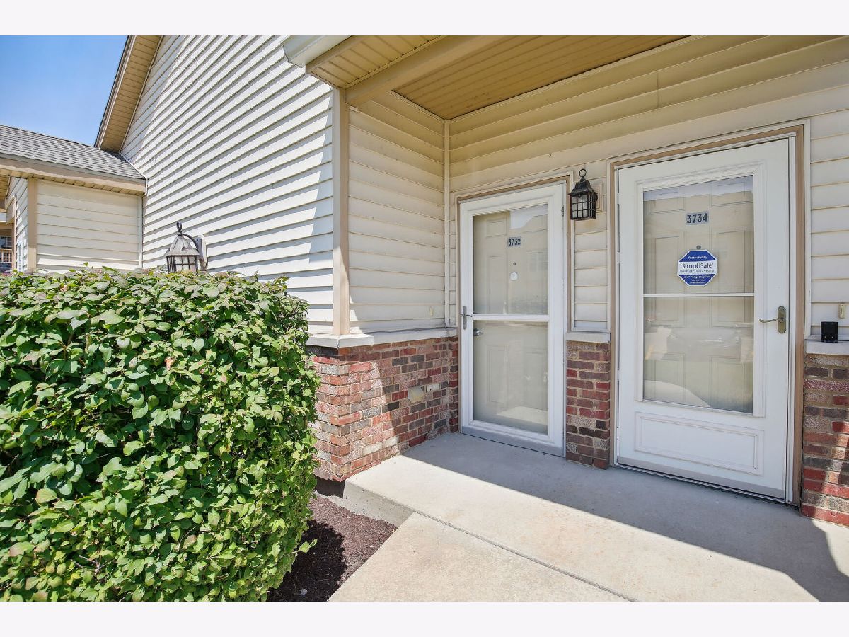 Condominiums Sold Cobblefield Champaign Illinois, 3734 Thornhill