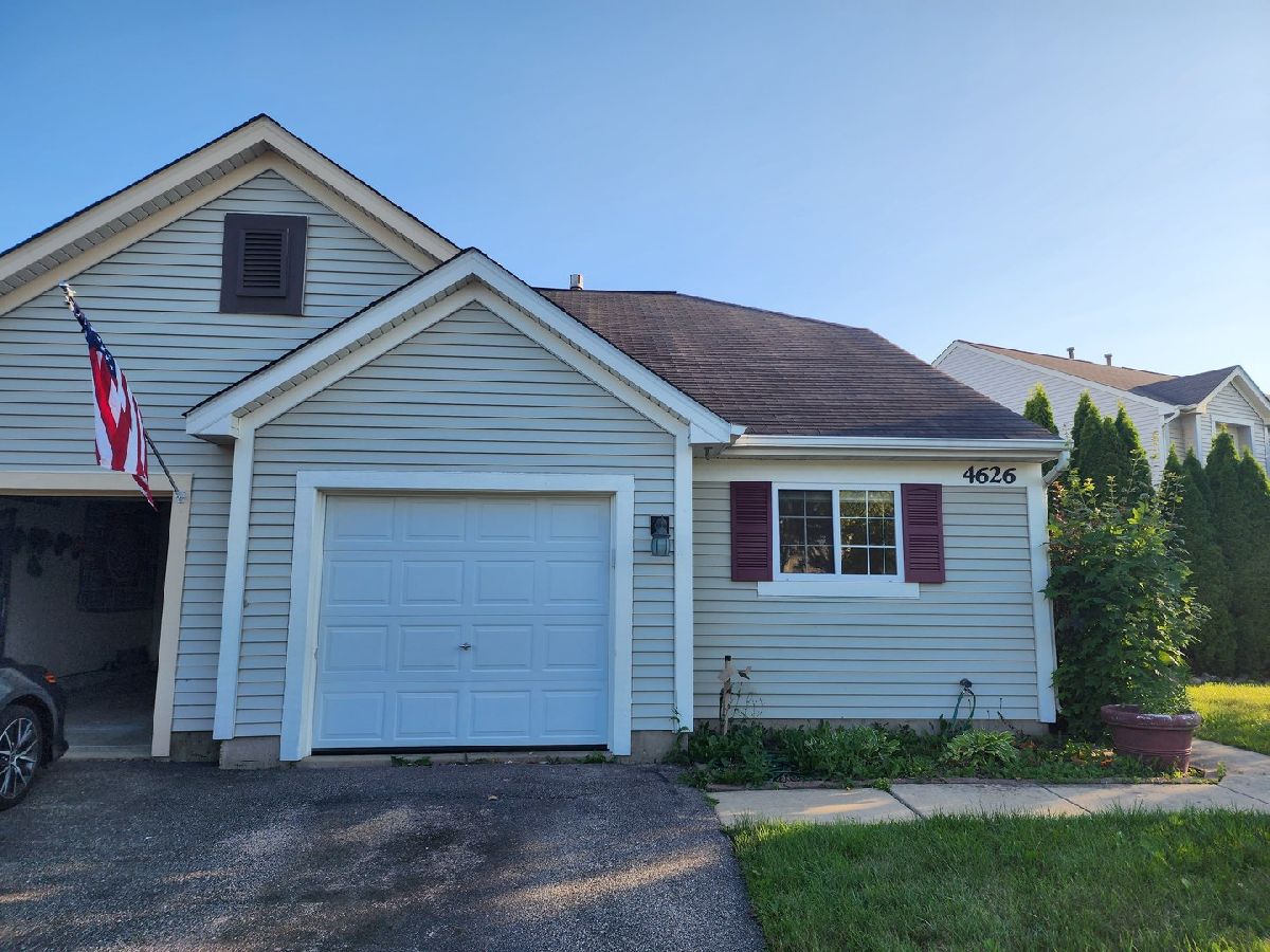 Townhomes Sold Impressions Lake In The Hills Illinois, 4626 Magnolia