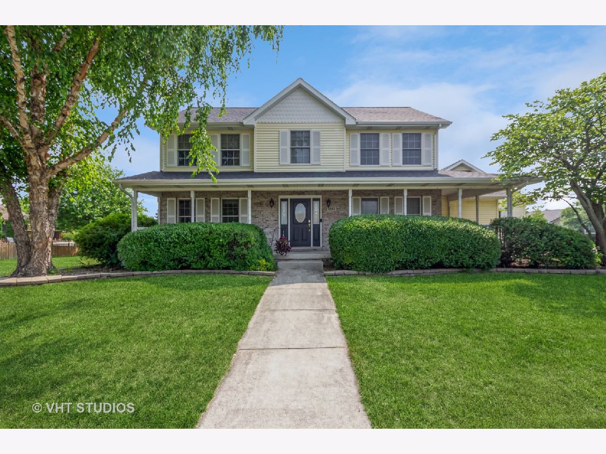 Homes & Townhomes & Condos Sold Townsend Woods Sycamore Illinois, 1112 Kevin