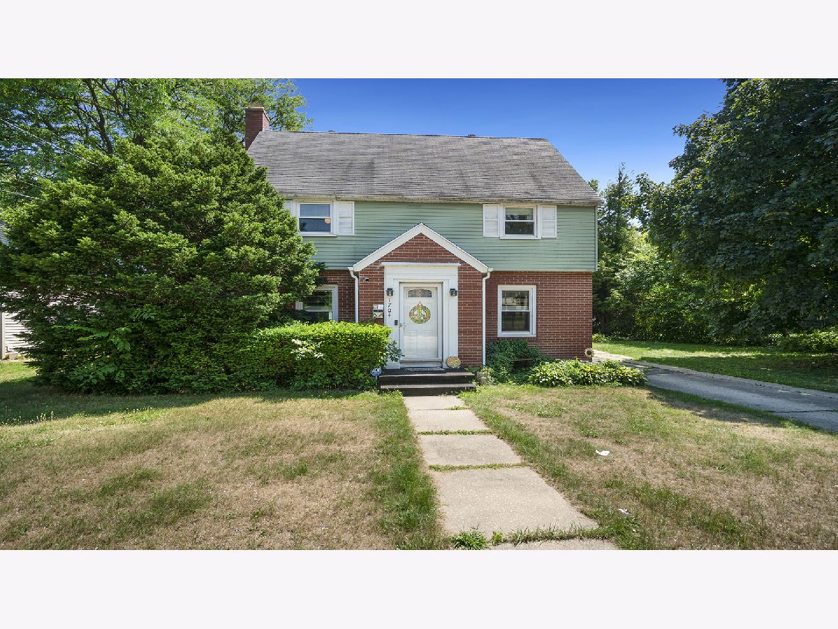  Sold Beloit Wisconsin, 1704 Oakwood