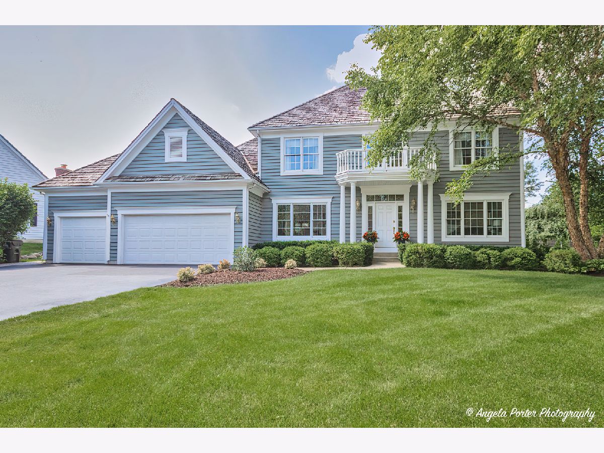 Homes Sold White Oaks Cary Illinois, 471 White Oaks