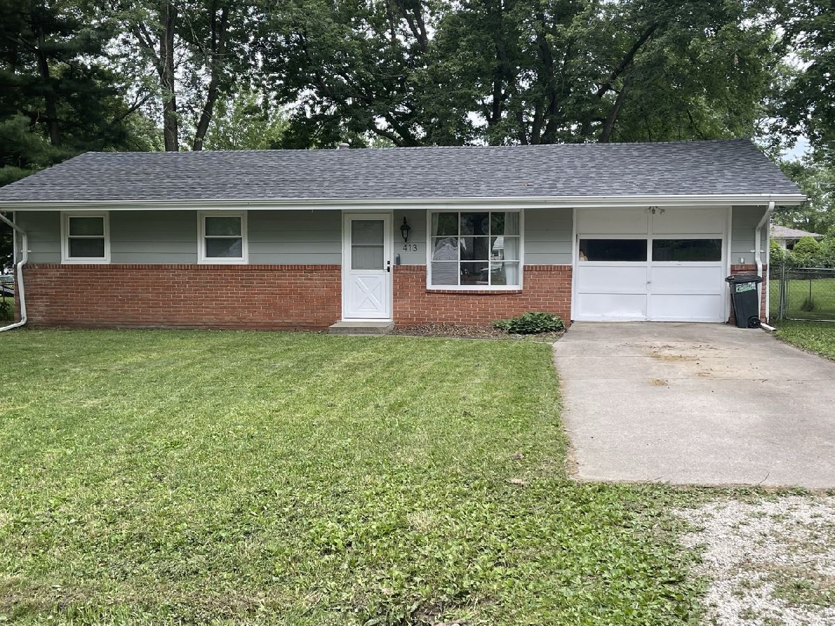 Homes & Condos & Townhomes Sold Colonial Meadows Bloomington Illinois, 413 Standish